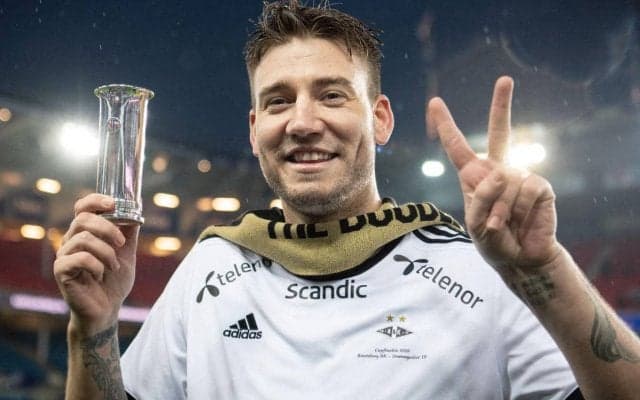 今やドッキリ番組の司会者だが…お騒がせ男ベントナーがどデカい野望を宣言？  「…の監督を目指してるんだ」