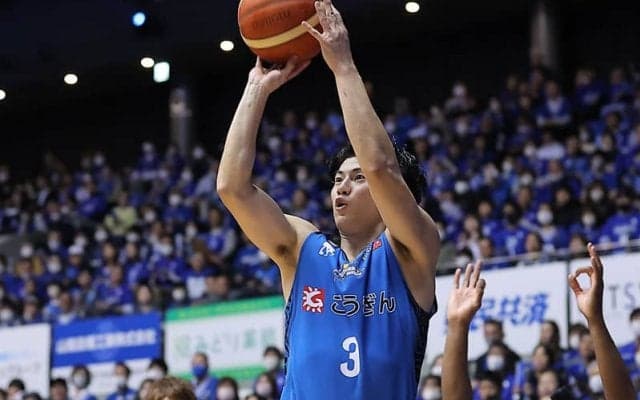 3Pシュートから流れをつかんだ島根が佐賀を撃破し3連勝…安藤誓哉は6本の長距離砲を炸裂