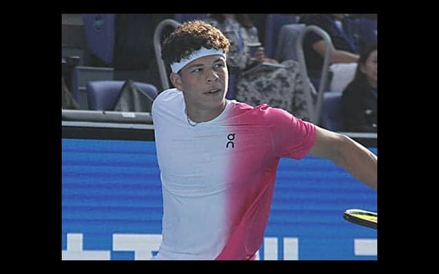 21歳シェルトン 初の決勝へ