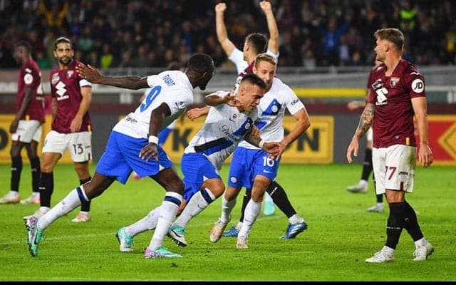 ラウタロ&テュラムが揃い踏み、インテルが後半の3発でトリノに快勝【セリエA】