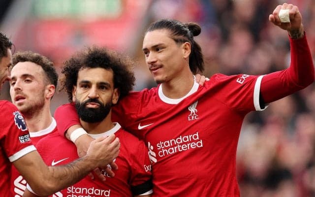 「よくパスを選んだ」人気解説者がリヴァプールFWの独走→冷静アシストを称賛！ファンも「マジで良くなった」など同調