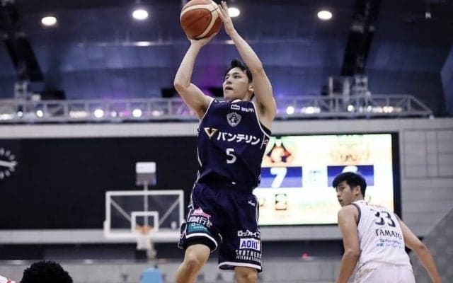 河村勇輝「僕たちのバスケットができた」…失点を抑えた横浜BCが王者・琉球を撃破