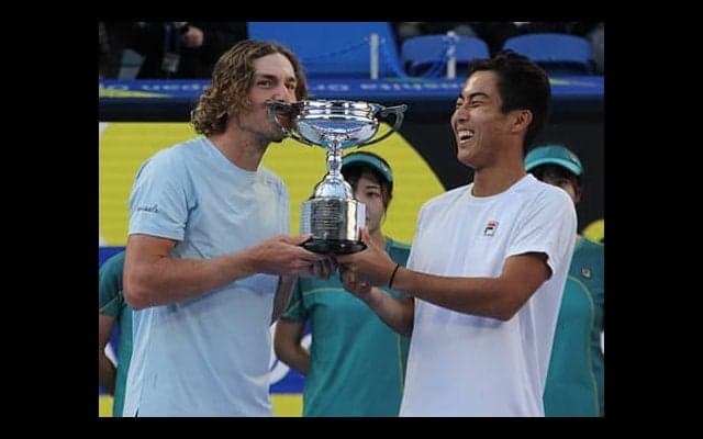 ヒジカタ/パーセル組がV「また来年」