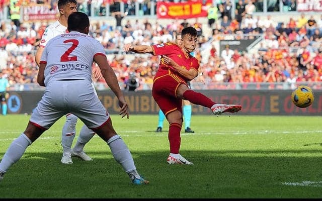 エル・シャーラウィ土壇場弾のローマが10人モンツァに競り勝つ！　モウ退席処分も3連勝で次節インテル戦へ【セリエA】