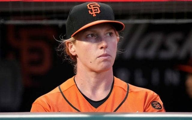 初の女性監督の誕生はお預けか　ジャイアンツ、ライバルのパ軍監督が新監督の最有力に