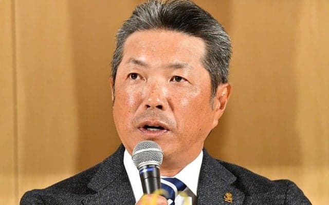 鷹、小久保新監督「コーチが死んでしまう」　日本一奪還へ覚悟…選手と引く一線