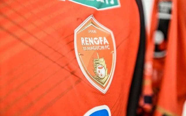 「何度見てもえげつないFK」J2山口の背番号10のメモリアルゲームでの劇的FKに賛辞続々！「震えた」「5億回再生したい」などの声が広がる