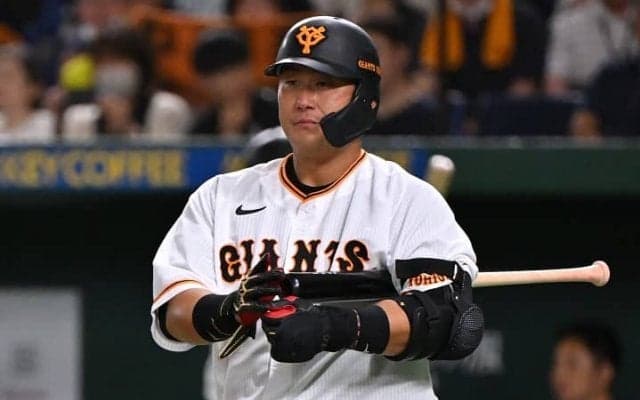 巨人・中田翔　岡本和ファースト固定でFA権行使決定的か　注目集める「球団名」