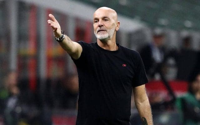 途中から10人で奮闘も敗れたミラン、指揮官は立て直し誓う 「ダービー後のようにここから連勝できれば…」