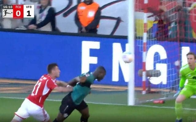 もはや暴力！C・ロナウド、ハーランドに肩を並べた“フィジカルモンスター”　8試合15ゴールで得点王へ爆走中 “ギニアの怪物”ギラシがド迫力ヘディング弾を叩き込む瞬間