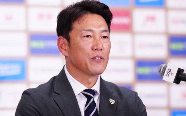 侍J井端監督が掲げる“世代交代”　WBC世界一も「そのメンバーのままでは今後勝てない」