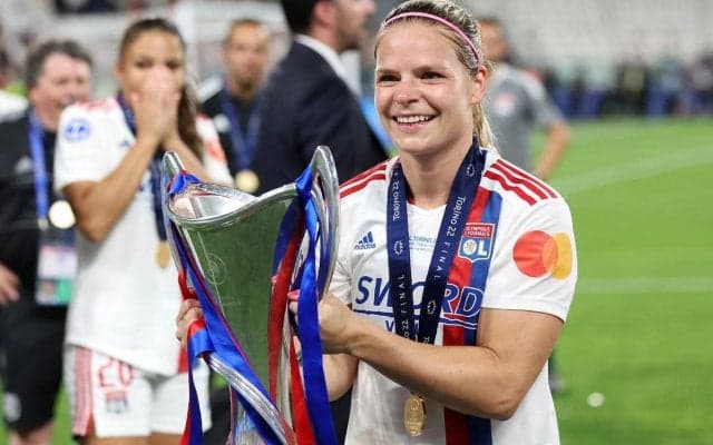 フランス女子代表FWル・ソマー、リーグ戦300試合出場達成！リヨンで熊谷紗希らと10連覇などタイトル多数