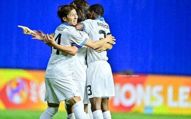 川崎、パトゥムに4得点勝利でACL3連勝！ 鬼木監督は「自分の戦術的な変更も少し難しくした」と振り返るも、「後半しっかりと選手が立て直してくれた」