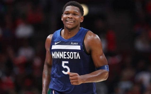 エドワーズとボール、ハリバートンがマックス額／2020年ドラフト組の延長契約一覧