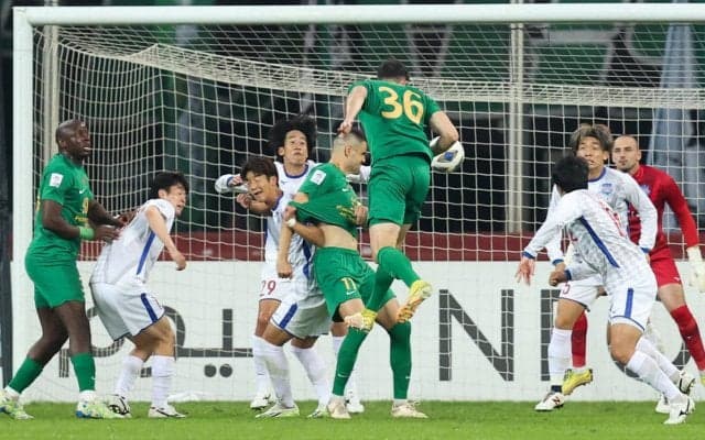 終盤の猛攻及ばず甲府が初黒星…前後半立ち上がりの失点響き中国の浙江FCに屈す【ACL2023-24】