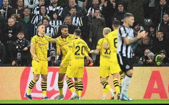 エンメチャ弾を守り抜いたドルトムント、ニューカッスルの反撃を凌いで初勝利【CL】