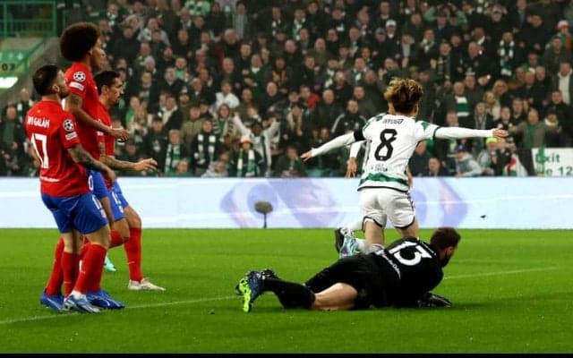 古橋がCL2戦連発もセルティックは2度のリードを守れずアトレティコとドロー…【CL】