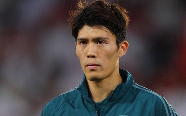 「当然だ」「完全に同意」冨安健洋がCLセビージャ戦でPOTMに選出！ファンもそのパフォーマンスを手放しで称賛「トミが2人必要」