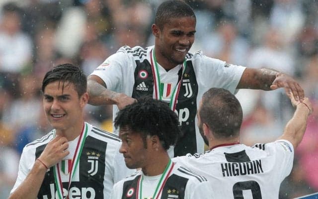 ユベントス、ファンの間でドウグラス・コスタ復帰待望論浮上もその心理は…“一種のノスタルジー”？