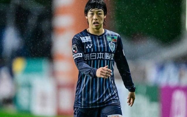 「めちゃくちゃコラすぎて爆笑した」J1福岡の選手たちが“なかやまきんに君”と化した、まさかの「顔面コラ画」が脅威の大反響！「センス抜群すぎる」「好き過ぎるw」の声