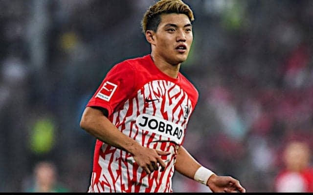 堂安アシストのフライブルクが逆転勝利！10人のスポルティングが格下に痛恨ドロー【EL日本人選手】