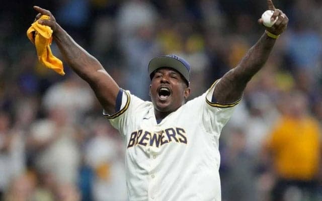 米国で乱闘騒ぎ、韓国では監督ブチ切れも…元お騒がせ助っ人の今　地元で歩む第2の人生