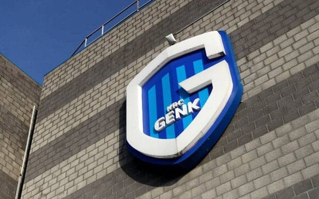 「美しい出来」「最高にクレイジーだ」驚きの仕掛けも！ヨーロッパの舞台に巨大なベジータが登場しファンが反応「感動した」