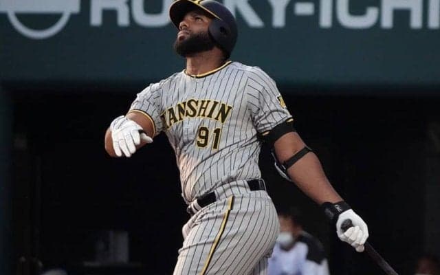 阪神ではわずか2発の低迷も…“元助っ人”がドミニカで躍進　豪快弾で5戦2発、OPS1.000