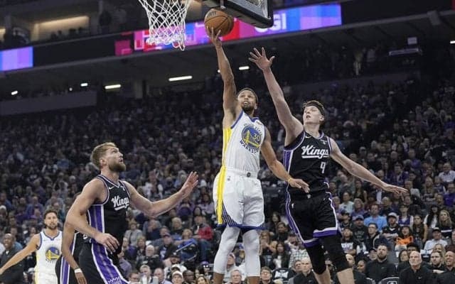 ステフィン・カリーが41得点の大暴れ…30歳になってから通算33回目の40得点超え