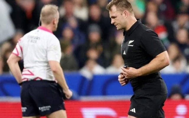 主審の決定が物議！ オールブラックス主将の退場に異論続々 元代表OBは「正直言って、うんざりだ」と嘆き