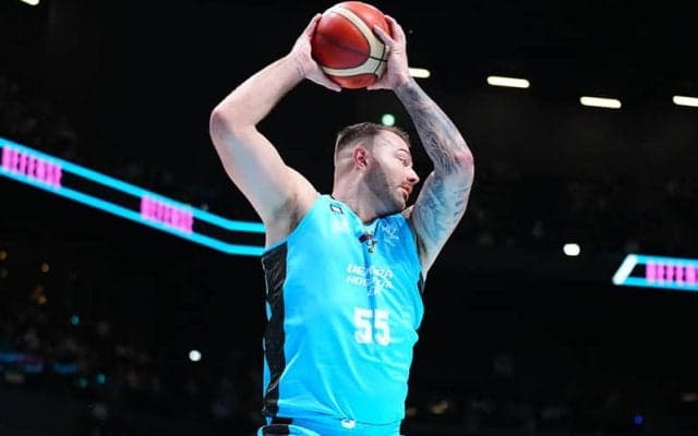 佐賀バルーナーズのジョシュ・ハレルソンがB1通算3500リバウンド…史上3人目の達成者に