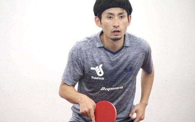 【卓球】上田仁 ドイツで練習 鉄人・松下浩二を下した上田のカット打ち！