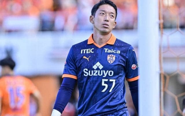 【J2「超混戦」再突入!!】2位・清水、鮮烈ファインゴールも決められ「守備崩壊」惨敗！秋葉監督「より強固な団結力を」(1)