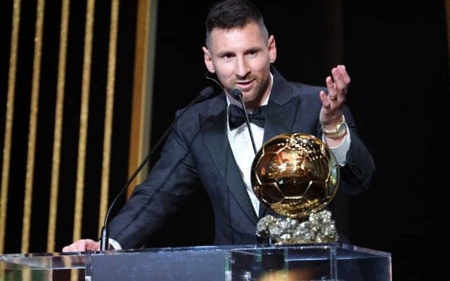 「考えもしなければ興味もない」最多8度目のバロンドール受賞のメッシの自身の評価は？ バロンドールは「アルゼンチン国民みんなの賞」と国民に捧げる