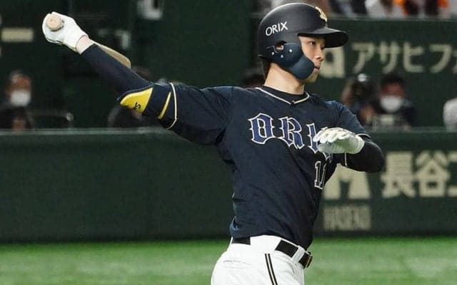 野手顔負けの「凄いスイング」　打率.400…専門家絶賛、滅多に見られないオリの秘密兵器
