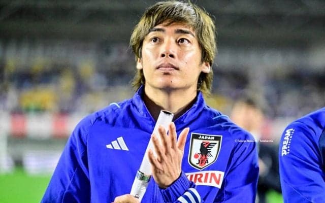 「驚く純也君レア」「反応おもろ笑」日本代表MF伊東純也が”ハロウィンドッキリ”のターゲットで「意外な姿」飛び出す！ 大声を出して「美味しすぎるリアクションw」を披露