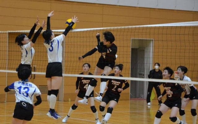 春高バレー新潟予選　男子決勝は東京学館ＶＳ上越総技　女子は長岡商ＶＳ新潟中央