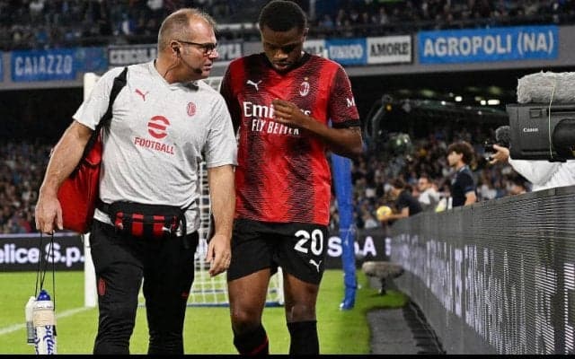 ミランに新たな離脱者…カルルが左大腿直筋腱完全断裂の修復手術、4カ月の離脱見込み