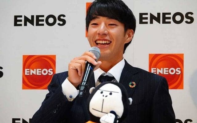 坂本九の名曲でカラオケ100点　DeNAドラ1の意外な特技…溢れ出るサービス精神