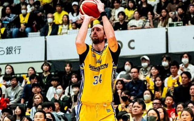 サンロッカーズ渋谷のライアン・ケリーが復帰時期未定の負傷…アルバルク東京戦はベンチ登録外