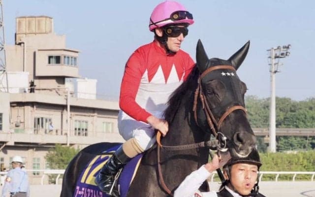 【JBCレディスクラシック】デムーロ「砂が替わったからなのかジリジリとして伸び脚で…」アーテルアストレアは3着まで