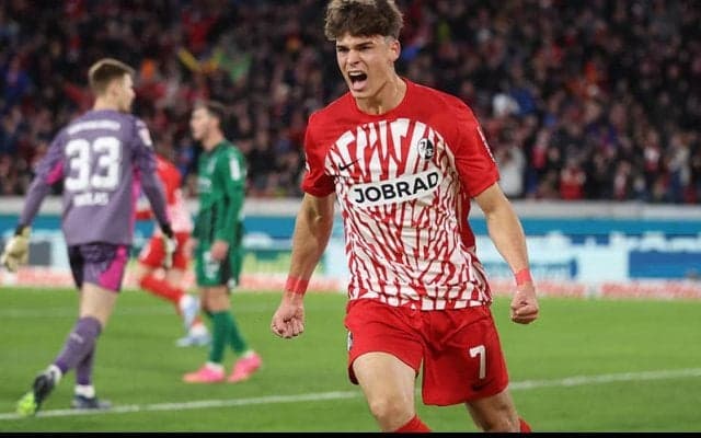 堂安先発フライブルク、板倉負傷欠場のボルシアMGにラストプレーPK弾で土壇場ドロー【ブンデスリーガ】