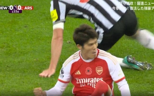 「力強い守備をみせた」冨安健洋は“6点” 両サイドバックでプレーしディフェンス面で高評価得るも攻撃面での課題があらわに