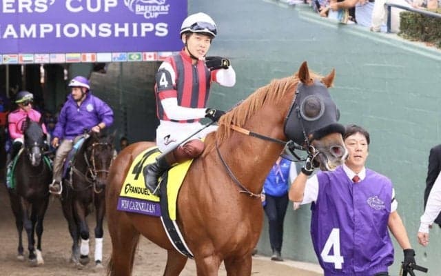 【BCマイル】三浦「彼を誇らしく思う」ウインカーネリアンは果敢に逃げるも11着敗退