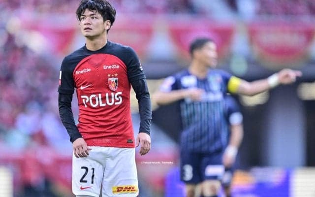 【ルヴァン杯決勝で浦和MF大久保智明が感じたこと。100％を出せないもどかしさの中で(1)】「勢いを与える」と「落ち着かせる」という矛盾する二つの役割の間での葛藤