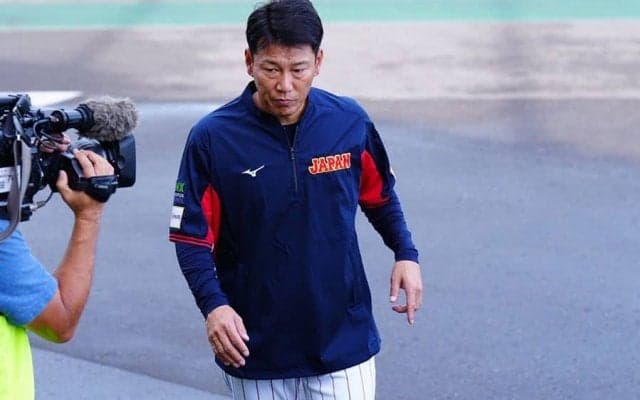 侍ジャパンが宮崎キャンプで始動　井端監督、牧らが球場入り…アジチャンは16日開幕
