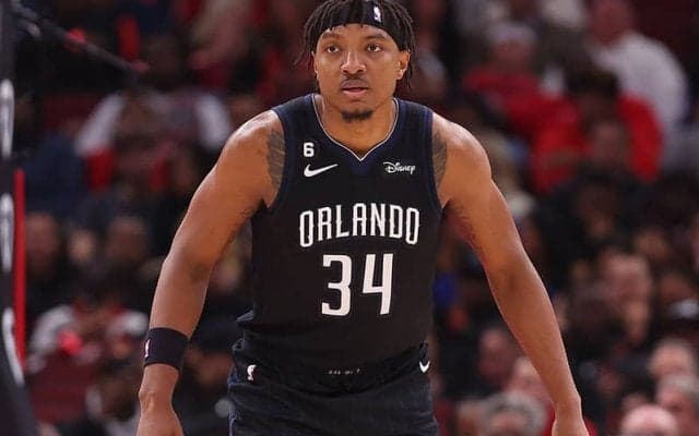 マジックのウェンデル・カーターJr.が左手の第3中手骨を骨折…最低でも3週間の離脱か