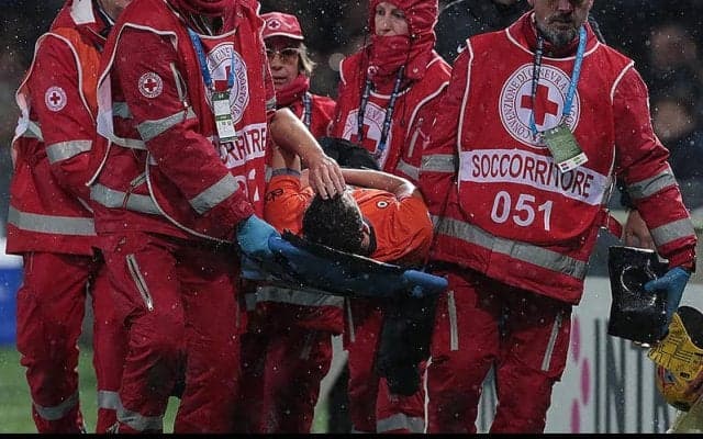 インテルに痛手…左ヒザ負傷のパヴァールが約2カ月の離脱へ