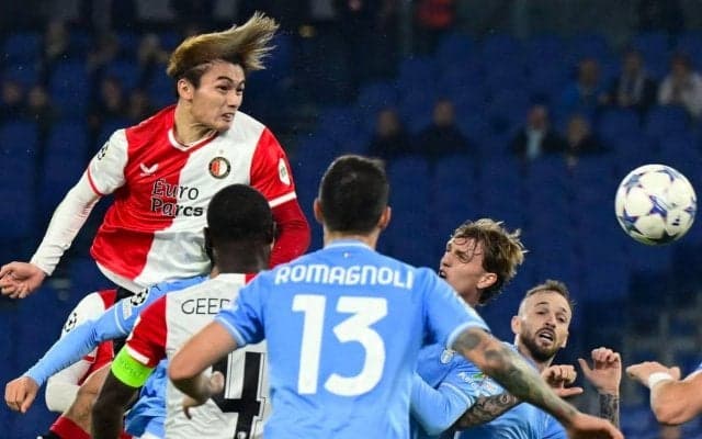 「エグい」「高すぎる」ラストプレーで上田綺世が見せた驚異の高打点ヘッドが話題に「入ってればなー」