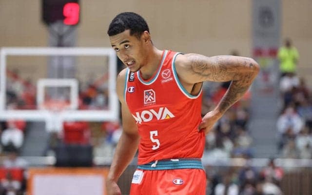 広島のアイザイア・マーフィーが負傷離脱…8日の佐賀戦は欠場決定